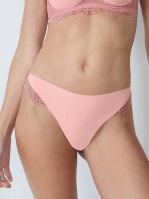 Stringi z mikrofibry i koronki Etam