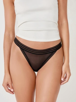 Stringi z tiulu Etam