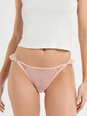 Stringi z tiulu Etam