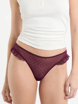 Stringi z tiulu Etam