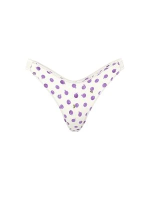 Stringi z wysoko wyciętymi nogawkami Victoria's Secret