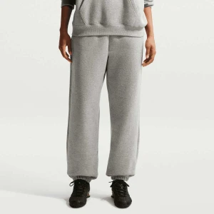 Studio Fleece Medium Weight High-Rise Oversized Cuffed Pants Nike szary