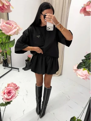 Stylowe spódnico-spodenki mini bombka ZORIA - czarne  magmac 