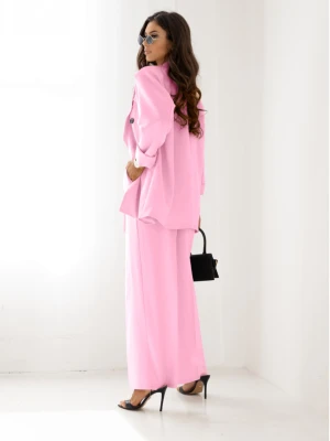 Stylowy garnitur z szerokimi spodniami ELONI - pudrowy róż  magmac 