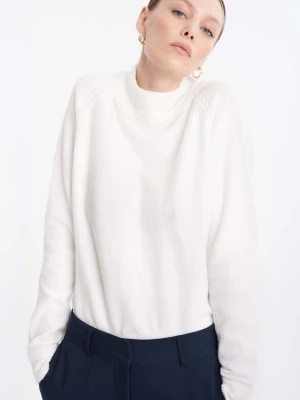 Stylowy półgolf w kolorze ecru Greenpoint