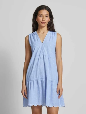 Sukienka casualowa o luźnym kroju z czystej bawełny model ‘NIKA’ Vero Moda