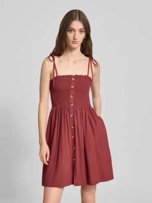 Sukienka casualowa taliowana z marszczeniem na piersi model ‘NOVA’ Only