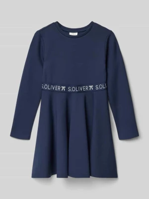 Sukienka casualowa taliowana z mieszanki wiskozy s.Oliver RED LABEL