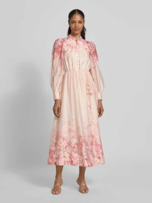 Sukienka casualowa ze stójką model ‘Ashlyn’ Forever New Różowawy