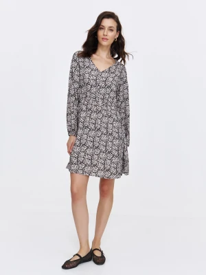 Sukienka damska czarna - SSU4767CA sukienka - TOP SECRET - Odzieżowy sklep internetowy TOP SECRET