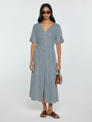 Sukienka damska midi z wiskozy w paski granatowo-białe Zissa 403 BIG STAR