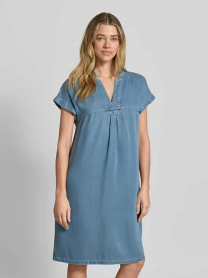 Sukienka denimowa do kolan z kołnierzem z lamówką Oui