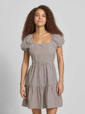 Sukienka do kolan z dekoltem kwadratowym model 'ELIZA' Noisy May