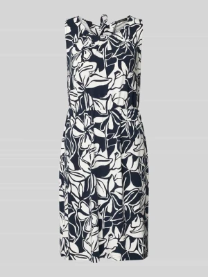 Sukienka do kolan z mieszanki wiskozy z okrągłym dekoltem Betty Barclay