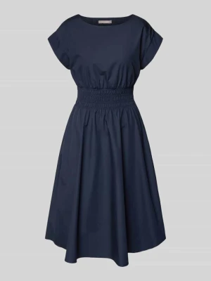 Sukienka do kolan z okrągłym dekoltem Christian Berg Woman Selection