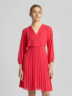 Sukienka do kolan z plisami model 'Im44sa' ZABAIONE