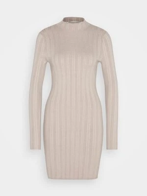 Sukienka dzianinowa Abercrombie & Fitch