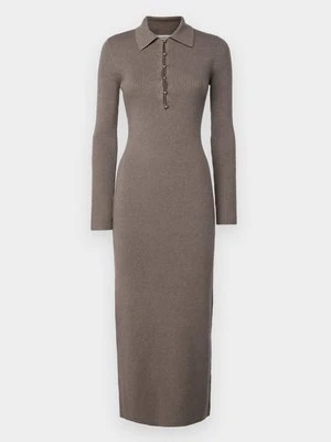 Sukienka dzianinowa Abercrombie & Fitch