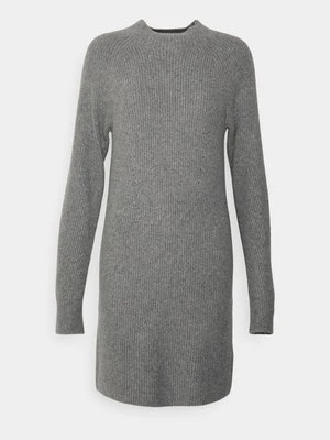 Sukienka dzianinowa Abercrombie & Fitch