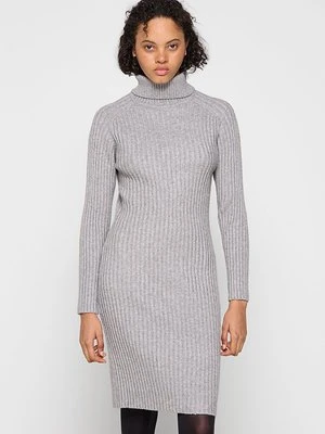 Sukienka dzianinowa Apart