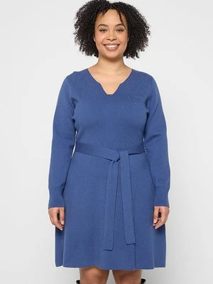 Sukienka dzianinowa Apart