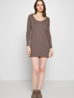 Sukienka dzianinowa Authentic Cashmere