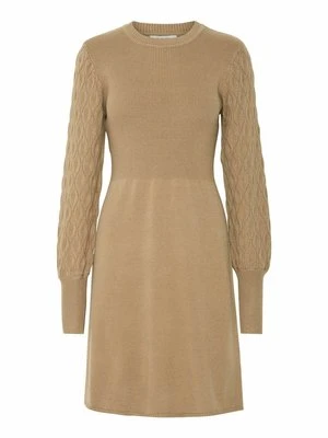 Sukienka dzianinowa b.Young