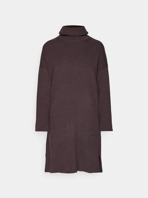 Sukienka dzianinowa Barbour