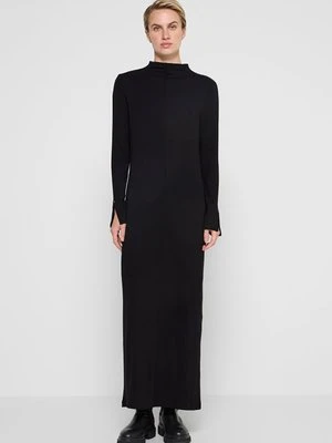 Sukienka dzianinowa Barbour International