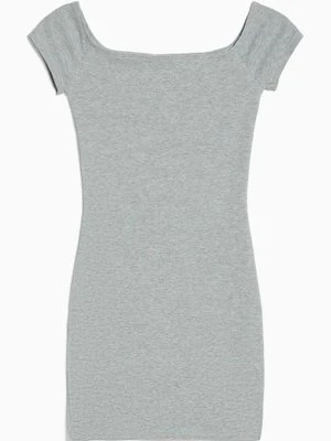 Sukienka dzianinowa Bershka