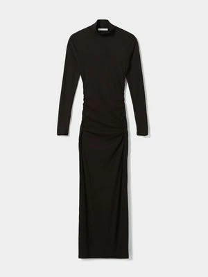 Sukienka dzianinowa Bershka