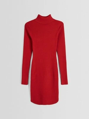 Sukienka dzianinowa Bershka