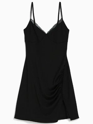 Sukienka dzianinowa Bershka