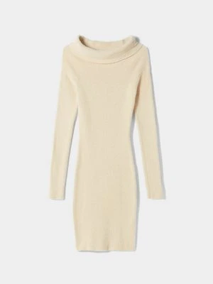 Sukienka dzianinowa Bershka
