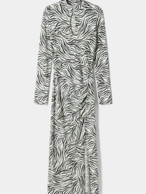 Sukienka dzianinowa Bershka