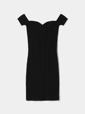 Sukienka dzianinowa Bershka