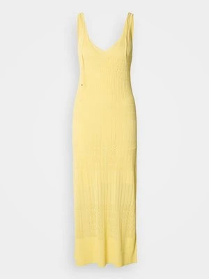 Sukienka dzianinowa Boss