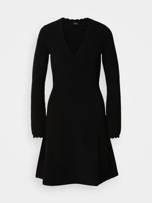 Sukienka dzianinowa Boss