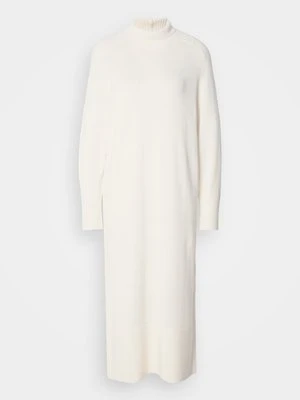 Sukienka dzianinowa Boss