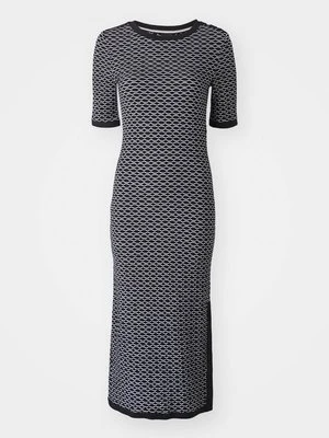 Sukienka dzianinowa Boss