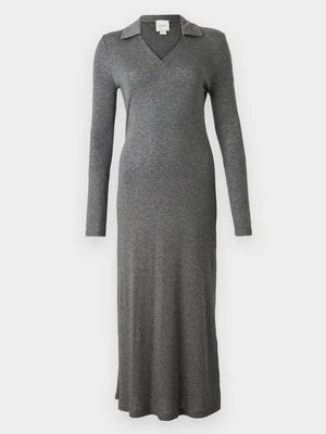 Sukienka dzianinowa Calvin Klein