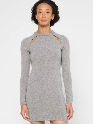 Sukienka dzianinowa CHIARA FERRAGNI