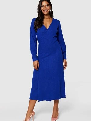 Sukienka dzianinowa Closet