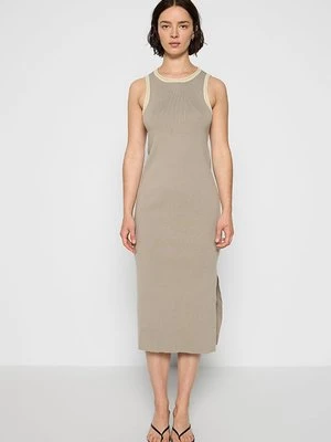 Sukienka dzianinowa DKNY