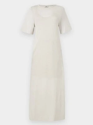 Sukienka dzianinowa drykorn