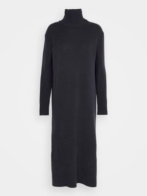 Sukienka dzianinowa drykorn
