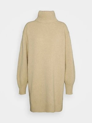 Sukienka dzianinowa drykorn