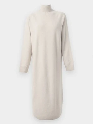 Sukienka dzianinowa drykorn