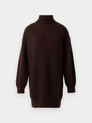 Sukienka dzianinowa drykorn