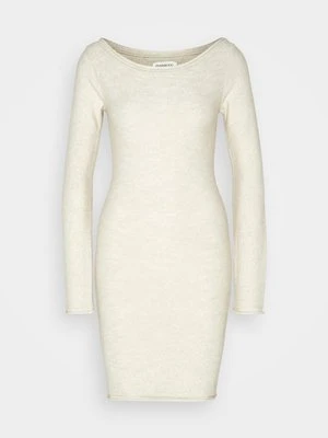 Sukienka dzianinowa Even&Odd